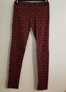 NWOT Red Geometric Design Leggings